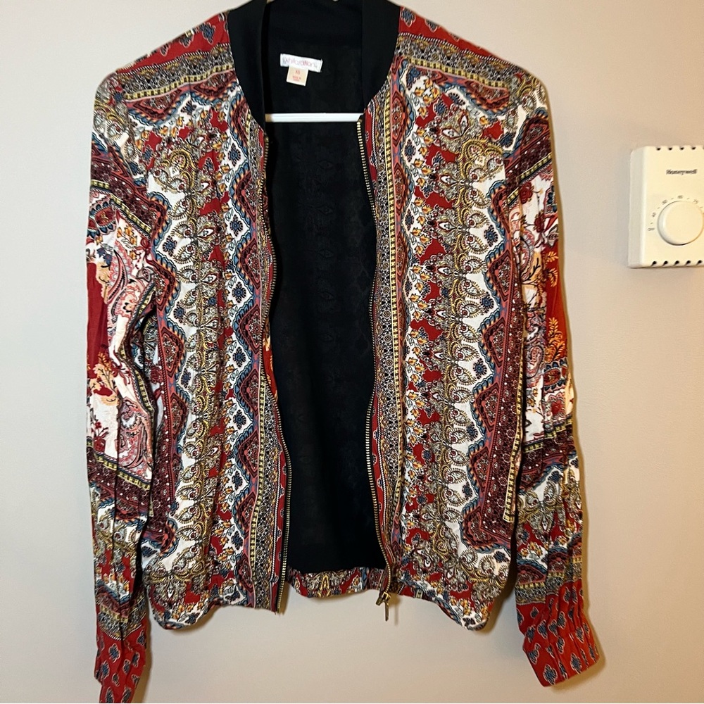 Unique Front Zip Bomber Jacket - Picture 9 of 10